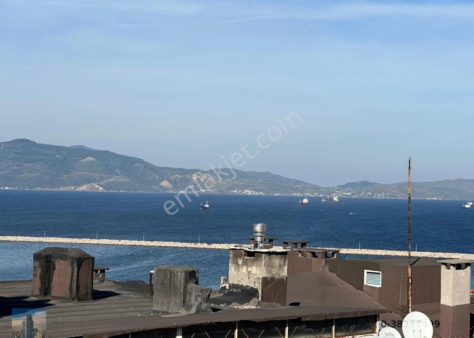 S1104 Ayhan Gezer Emlak'ta Deniz Manzaralı 3+1 Satılık Daire