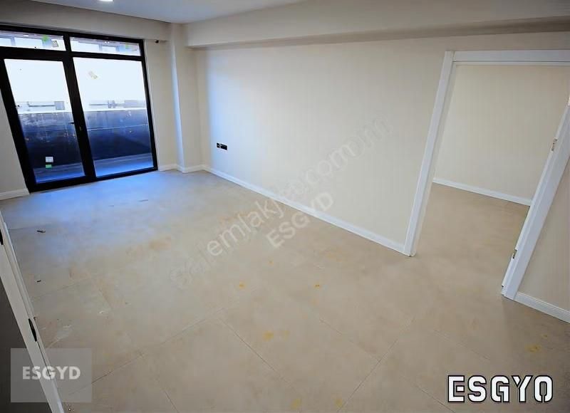 Esgyo'dan Aydoğanlar Plaza'da 1+1 Ticari Ruhsatlı Kiralık Ofis - Görsel 9