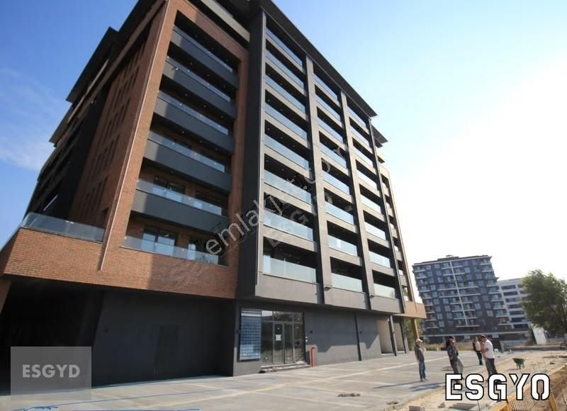 Esgyo'dan Aydoğanlar Plaza'da 1+1 Ticari Ruhsatlı Kiralık Ofis - Görsel 35