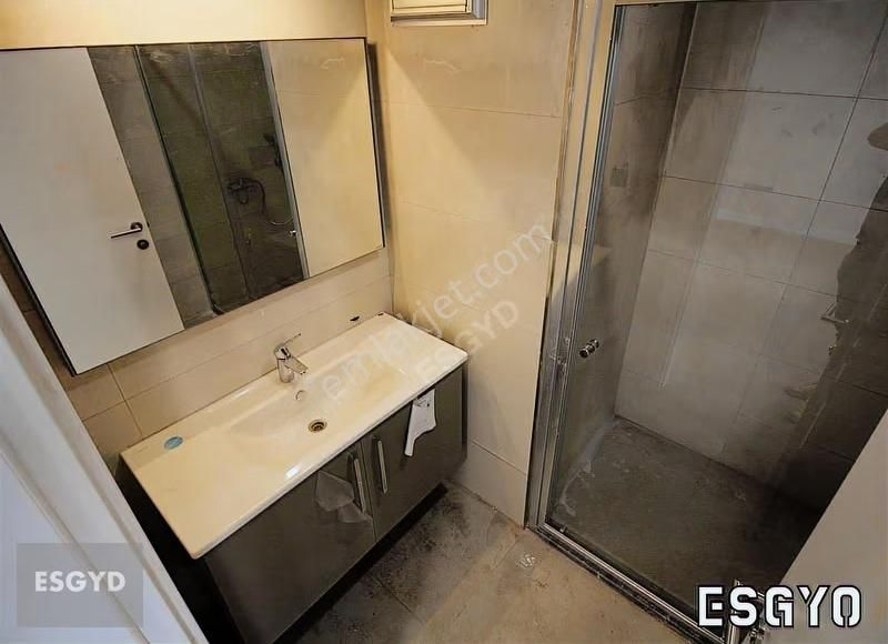 Esgyo'dan Aydoğanlar Plaza'da 1+1 Ticari Ruhsatlı Kiralık Ofis - Görsel 8