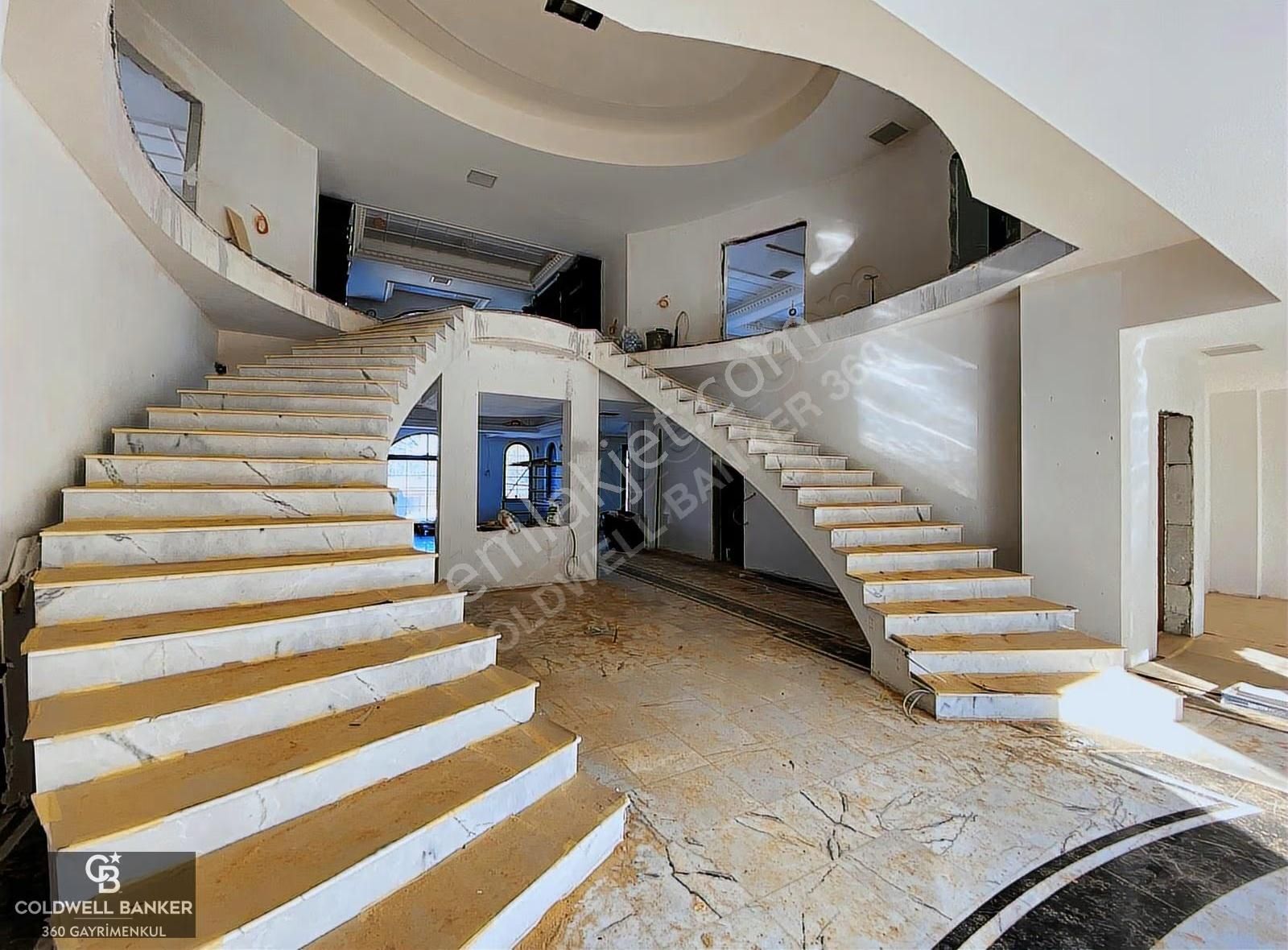 İzmir Menderes'te Emsalsiz Muhteşem Satılık Köşk/malikhane - Görsel 18