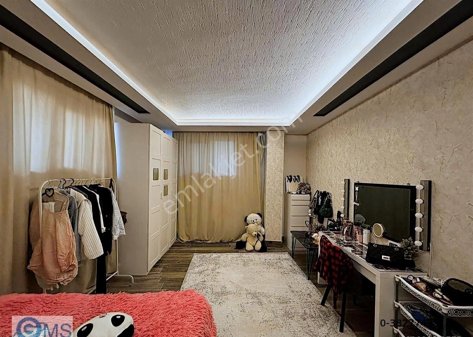 Aydoğmuş'ta Eşyalı Satılık 4+1 Tramvay'a 100m - Görsel 17