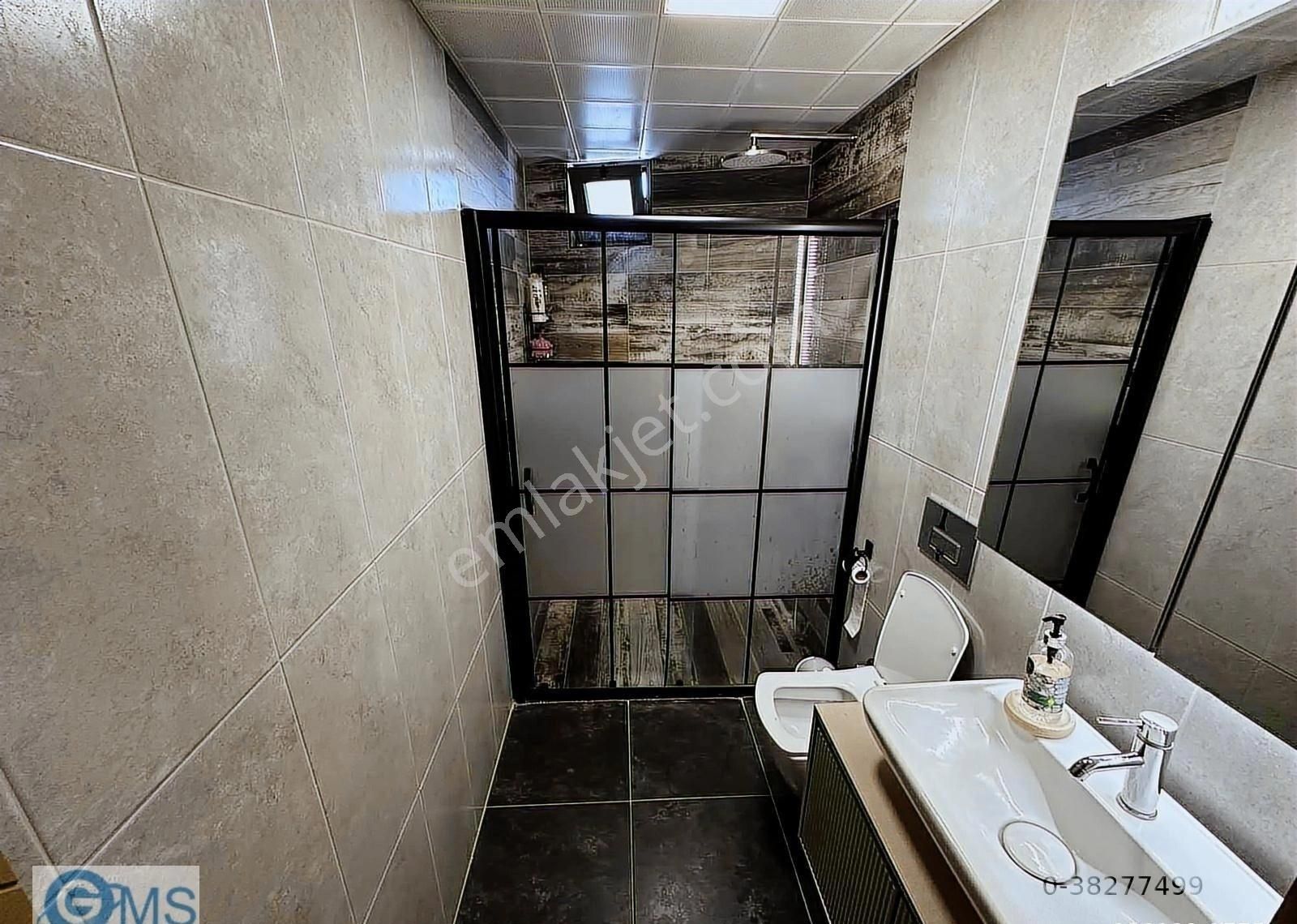 Aydoğmuş'ta Eşyalı Satılık 4+1 Tramvay'a 100m - Görsel 14