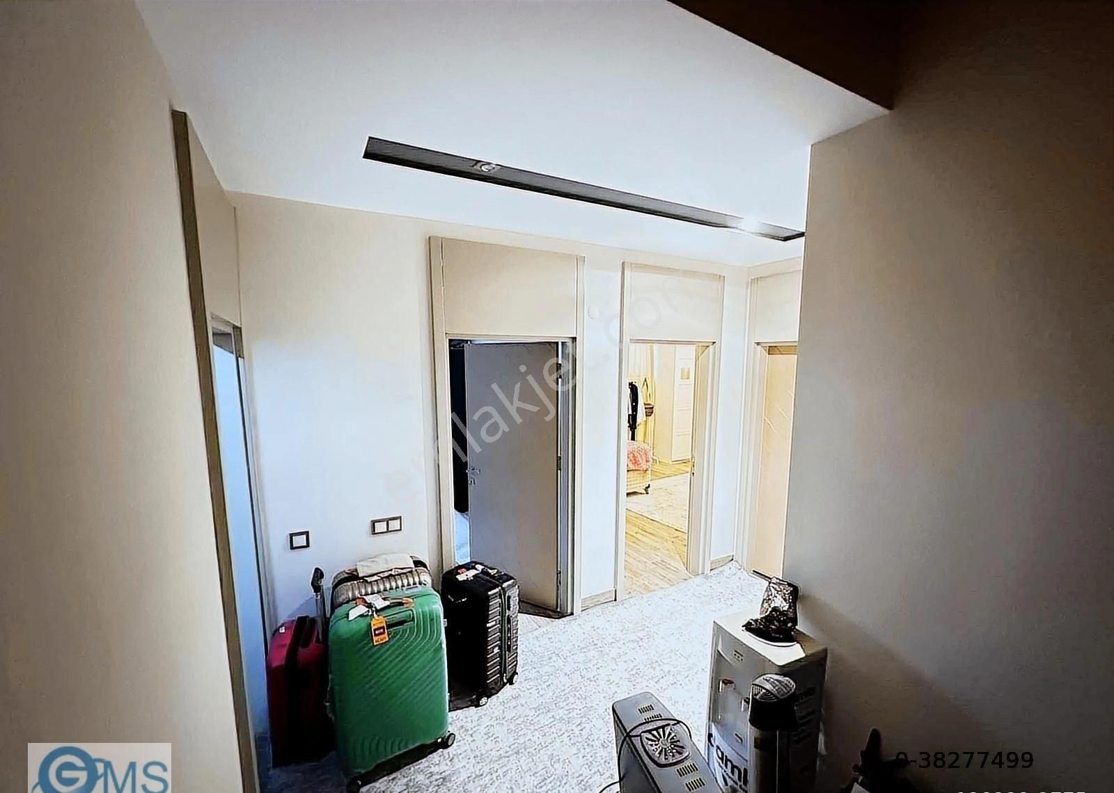 Aydoğmuş'ta Eşyalı Satılık 4+1 Tramvay'a 100m - Görsel 29