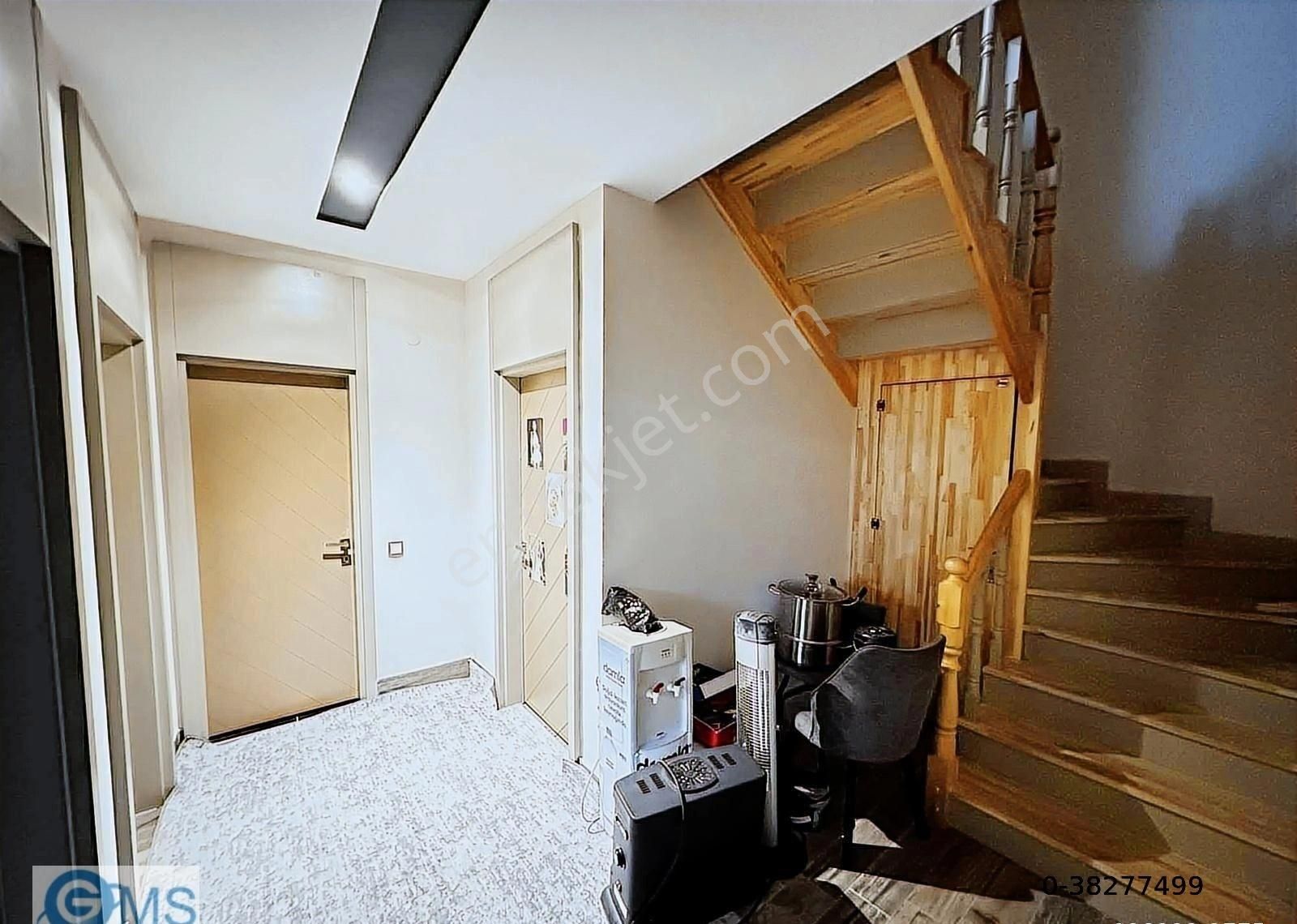 Aydoğmuş'ta Eşyalı Satılık 4+1 Tramvay'a 100m - Görsel 27