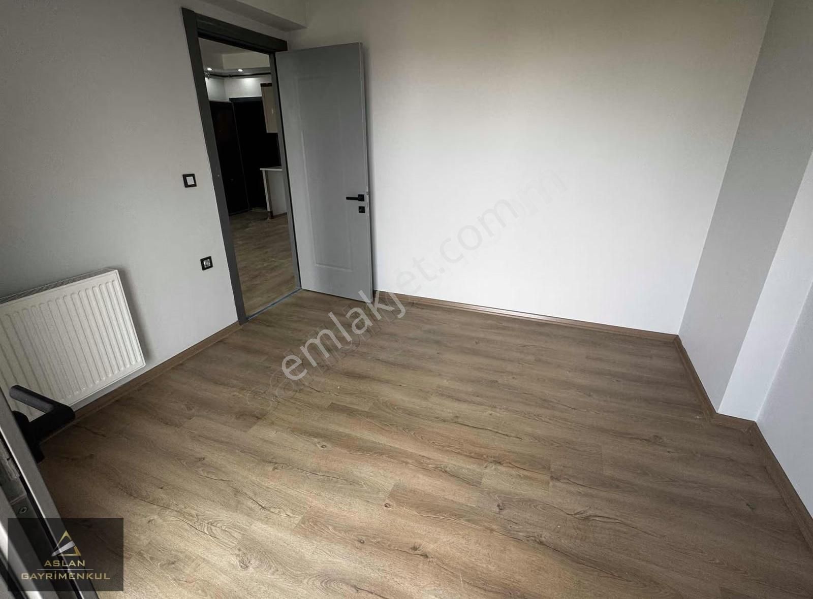 Aslan'dan Bahçe Manzaralı Büyük Tip Sıfır Kiralık 1+1 Daire - Görsel 17