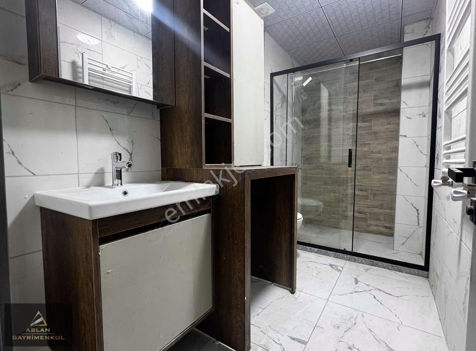 Aslan'dan Bahçe Manzaralı Büyük Tip Sıfır Kiralık 1+1 Daire - Görsel 14