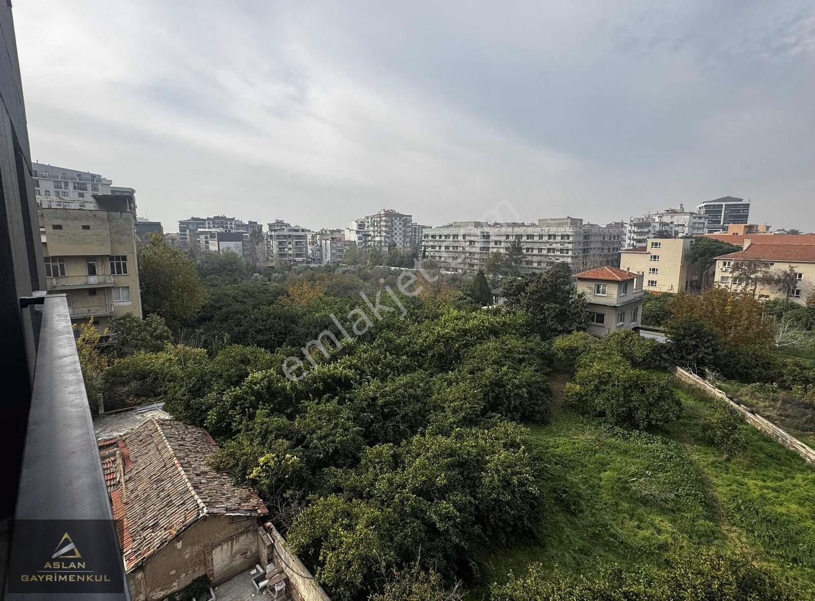 Aslan'dan Bahçe Manzaralı Büyük Tip Sıfır Kiralık 1+1 Daire - Görsel 4