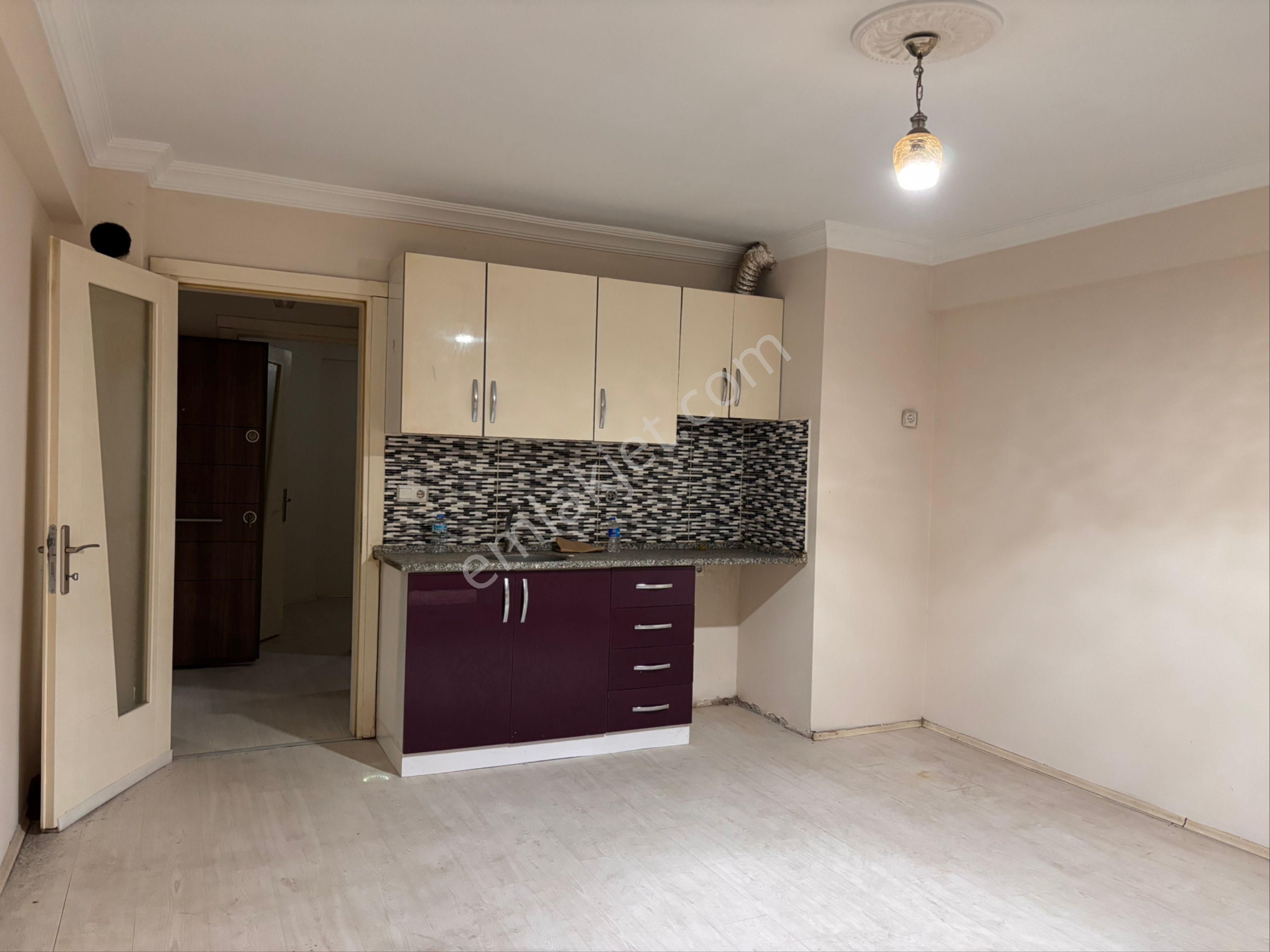 Nazilli Karaçay Mahallesinde 1+1 Kiralık Daire - Görsel 2