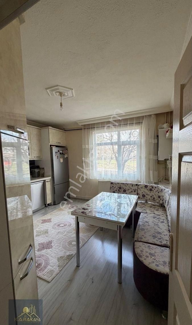 Karakaya Emlak Ofisinden Müstakil Bahçeli Fırsat - Görsel 3