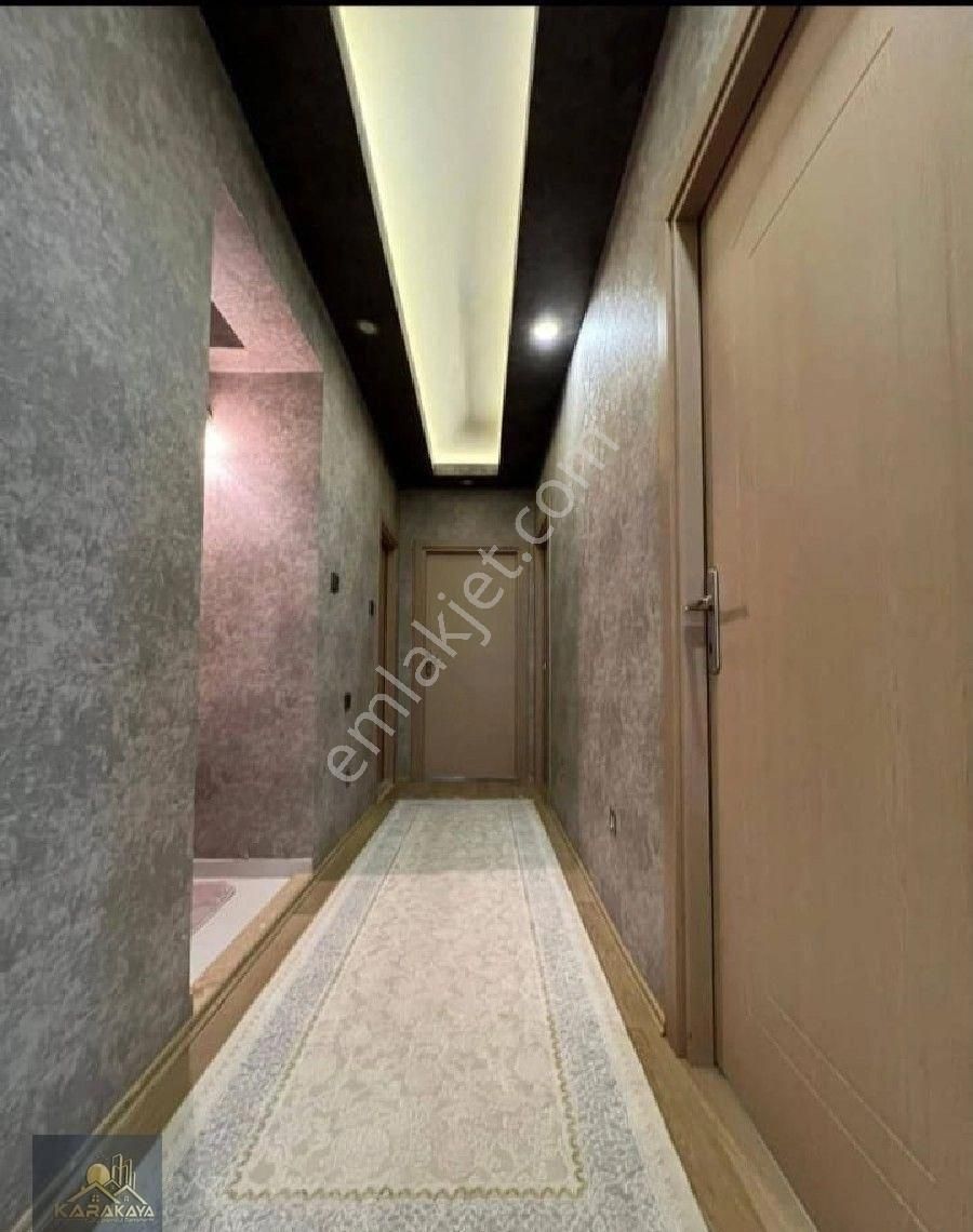 Karakaya Emlak'tan Satılık Şehitlik'te 4+1 Ara Kat 8-9 Yıllık Daire - Görsel 7