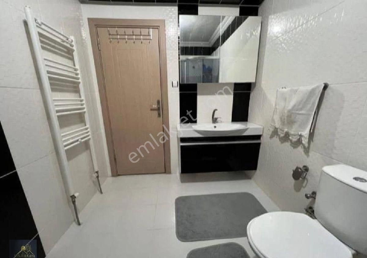 Karakaya Emlak'tan Satılık Şehitlik'te 4+1 Ara Kat 8-9 Yıllık Daire - Görsel 6