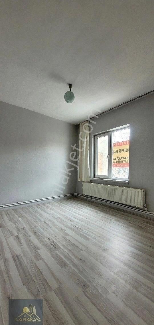 Karakaya Emlak'tan Satılık İnönü Cad.3+1 Ara Kat Daire - Görsel 4