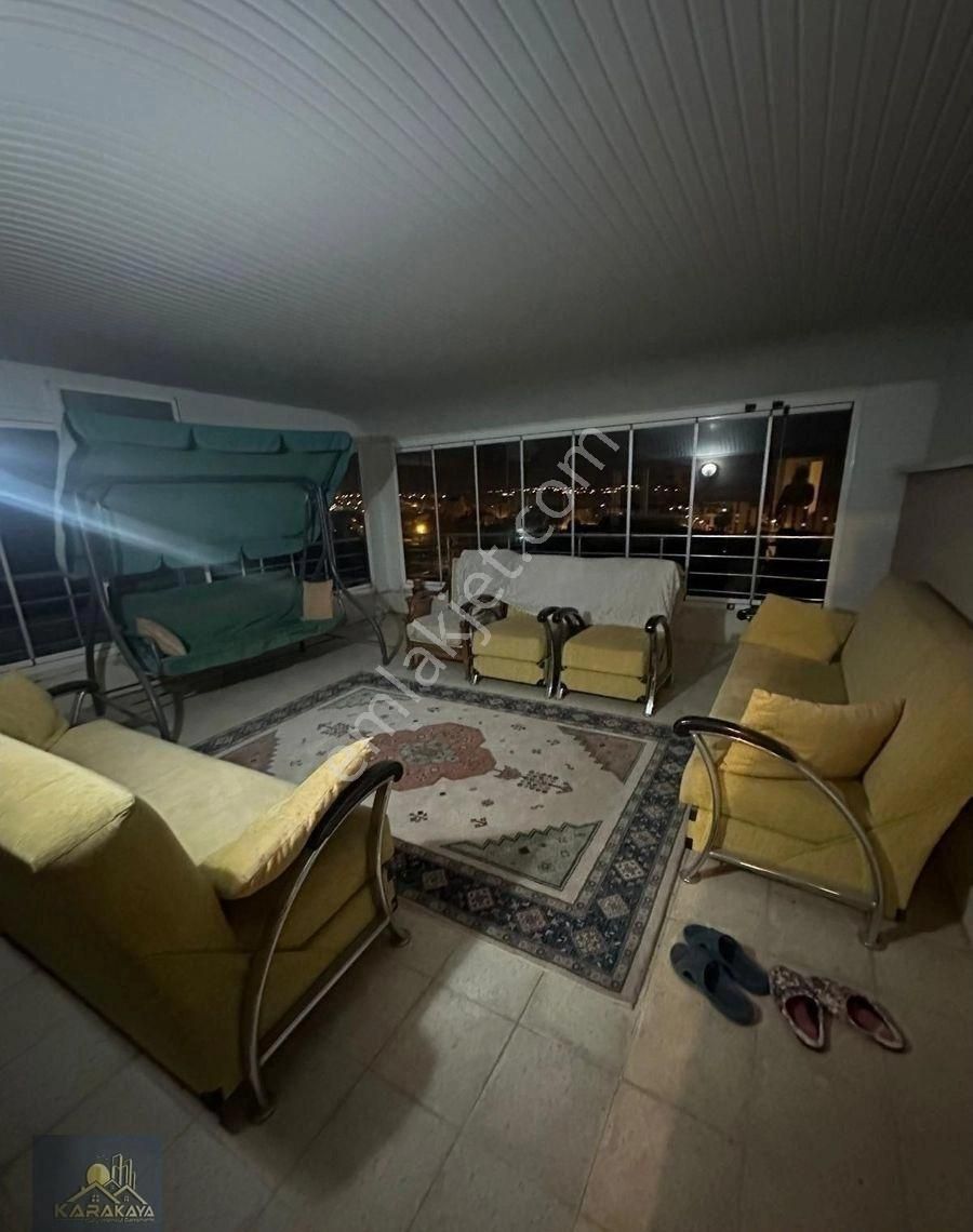 Karakaya Emlak Ofisinden Şehitlikte Harika Konumda Dubleks - Görsel 2