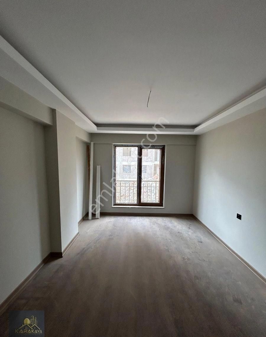 Karakaya Gayrimenkulden Şehitlik Mahallesinde 4+1 Sıfır İskanlı Oturuma Hazır Daire - Görsel 24