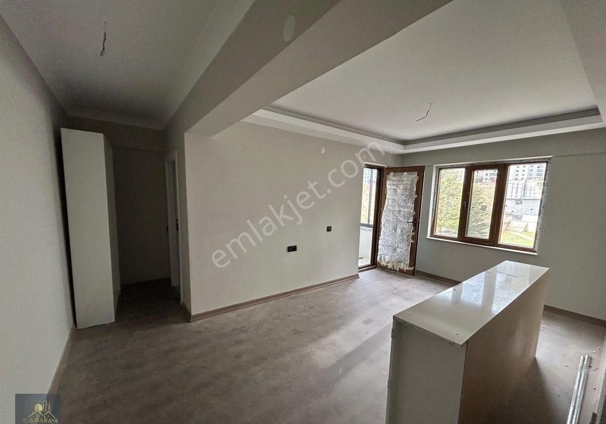 Karakaya Gayrimenkulden Şehitlik Mahallesinde 4+1 Sıfır İskanlı Oturuma Hazır Daire - Görsel 21