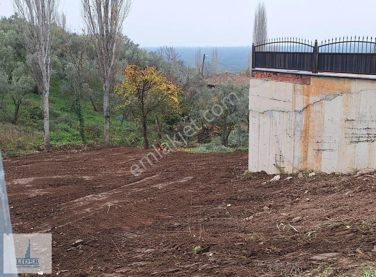 Bursa Orhangazi Heceler Mah. 2.5 Kat İmarlı Göl Manzaralı Arsa - Görsel 4