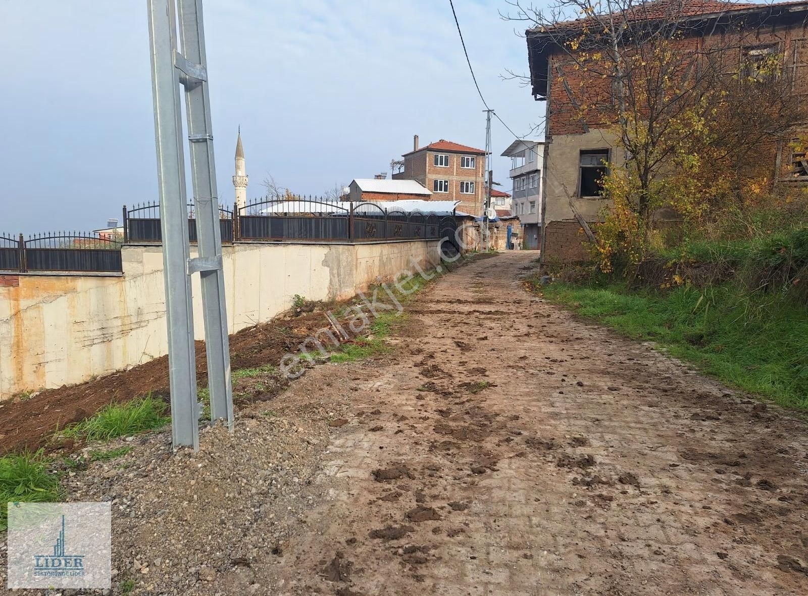 Bursa Orhangazi Heceler Mah. 2.5 Kat İmarlı Göl Manzaralı Arsa - Görsel 16