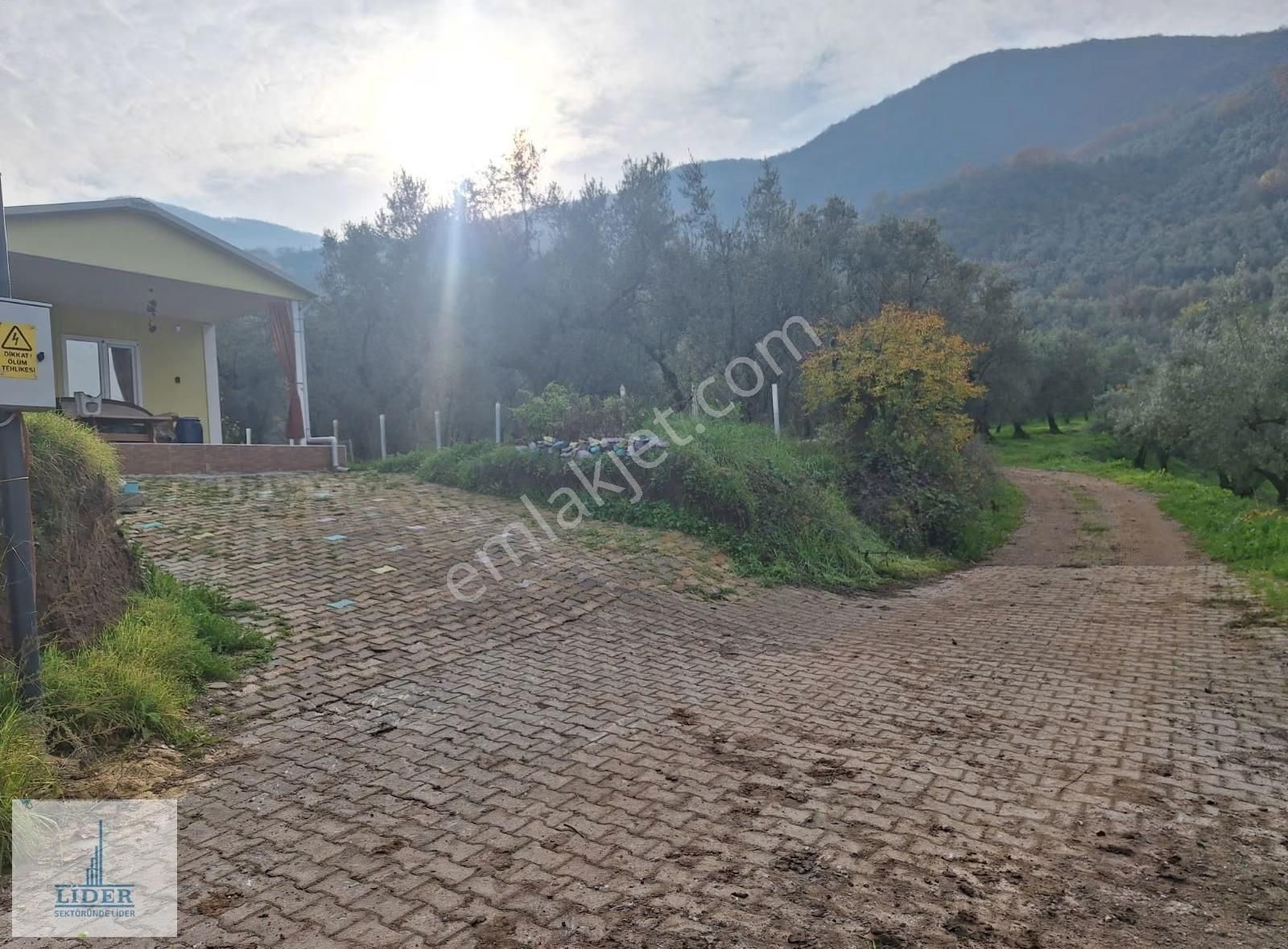 Bursa Orhangazi Heceler Mah. 2.5 Kat İmarlı Göl Manzaralı Arsa - Görsel 15