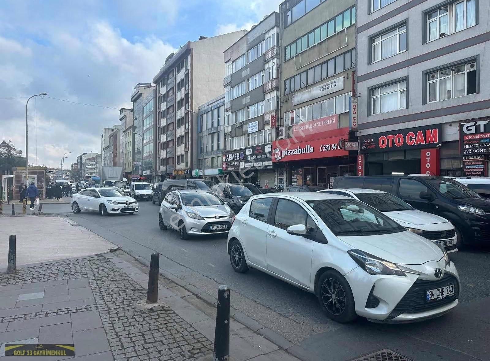 Ümraniye Alemdağ Caddesi Üzerinde Banka Kiracılı 500m Satılık - Görsel 11