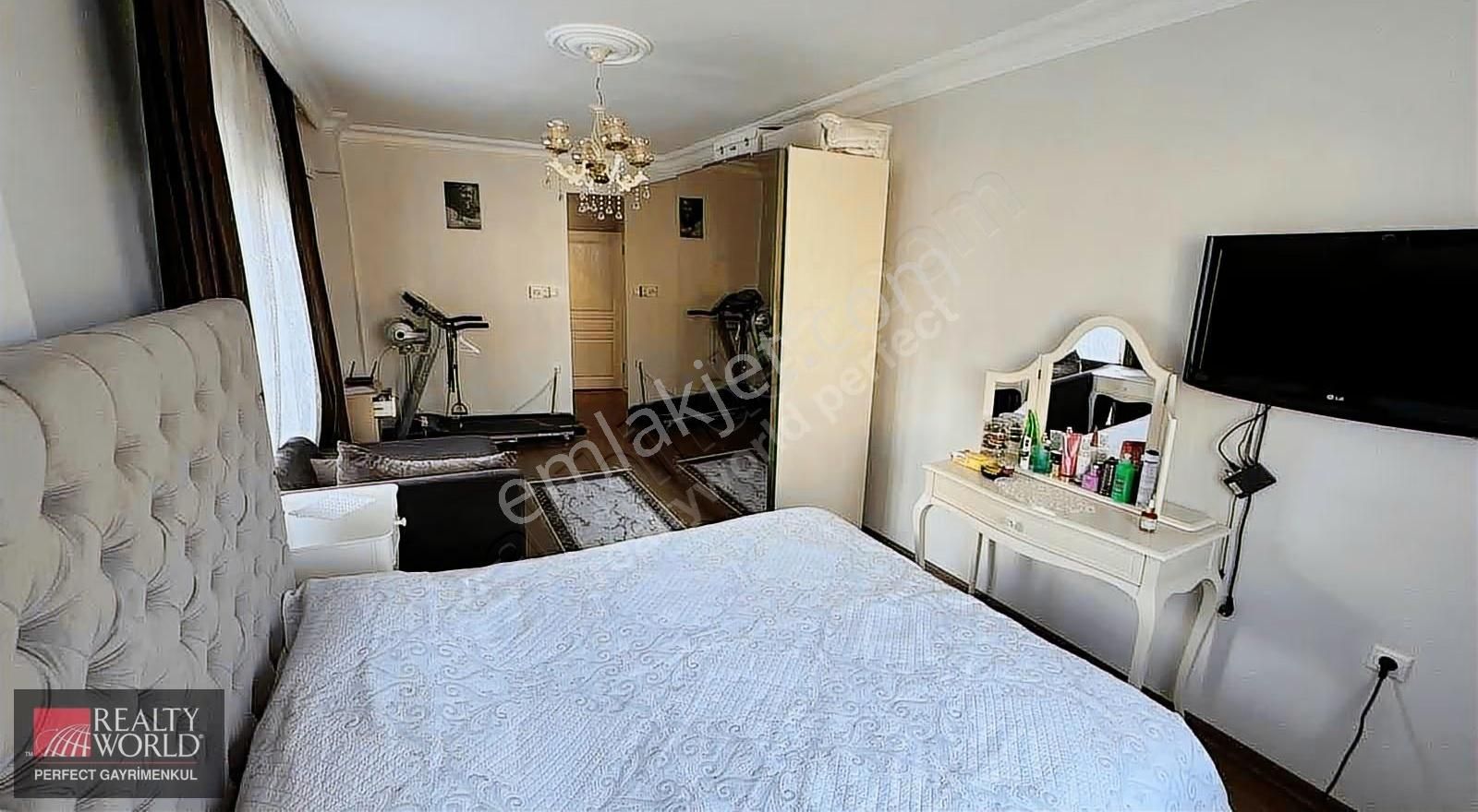 *realty World* Kilyos 'da 600m2 İçin'de Satılık Seçkin Bir Villa - Görsel 21