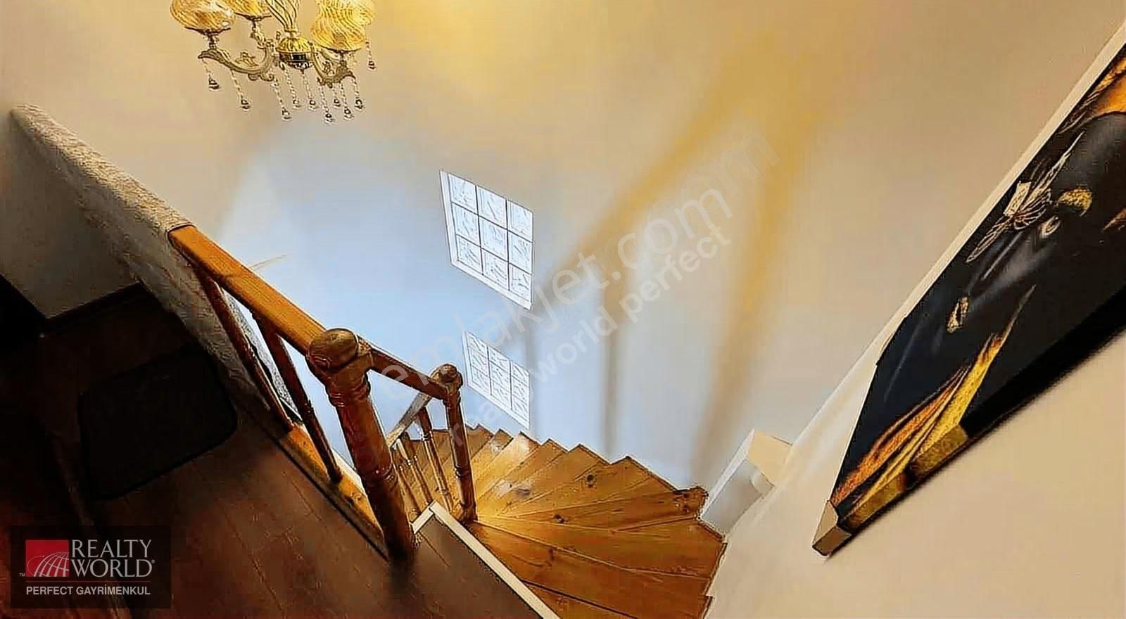 *realty World* Kilyos 'da 600m2 İçin'de Satılık Seçkin Bir Villa - Görsel 7