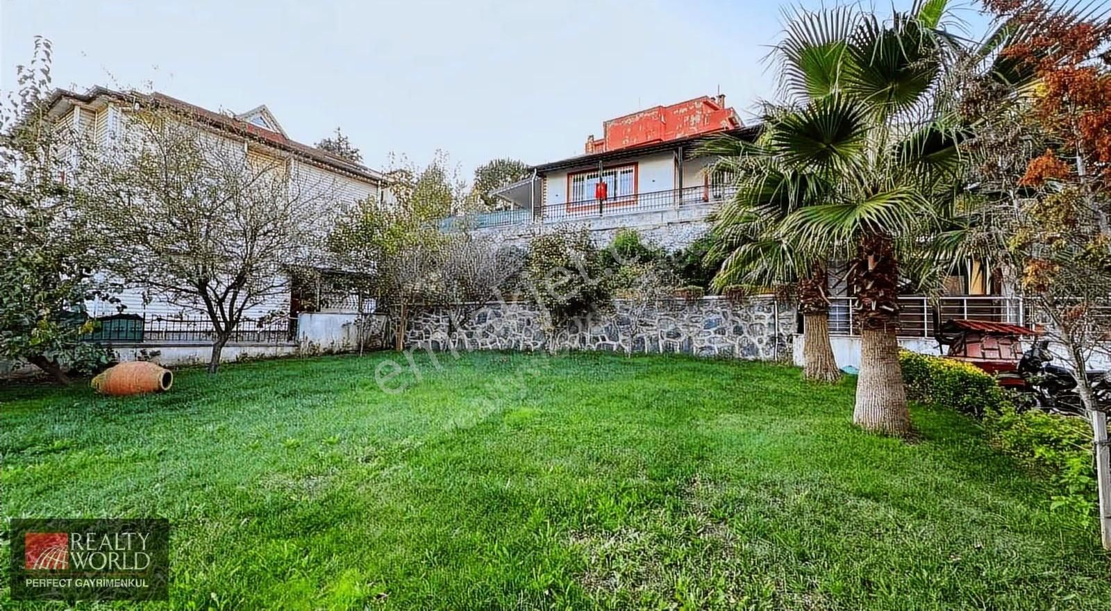 *realty World* Kilyos 'da 600m2 İçin'de Satılık Seçkin Bir Villa - Görsel 3