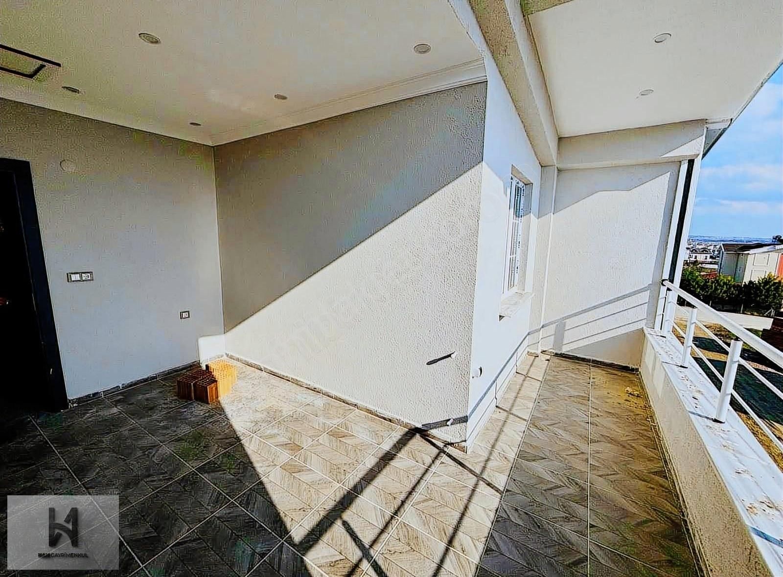 ▃▅▇han İnşaat▇▅▃ İskanlı Geniş Oturumlu Teraslı 3+1 Villa - Görsel 3