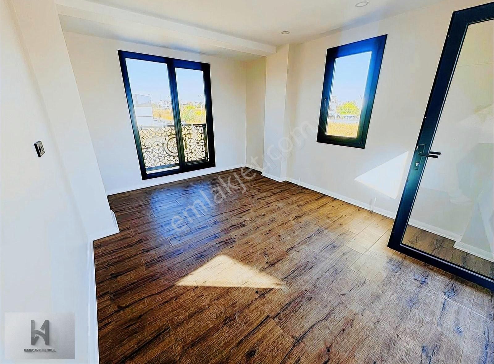 ▃▅▇han İnşaat▇▅▃deniz Tarafında Geniş Bahçeli Müstakil Villa - Görsel 27