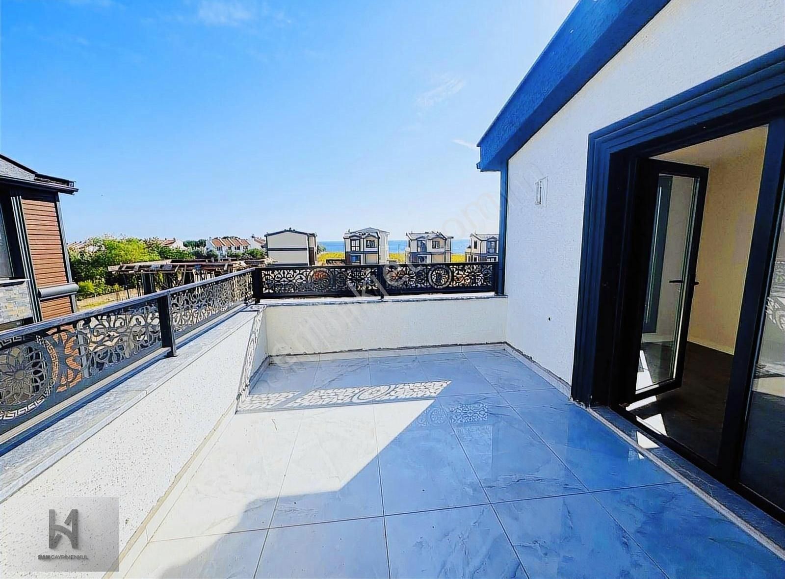 ▃▅▇han İnşaat▇▅▃deniz Tarafında Geniş Bahçeli Müstakil Villa - Görsel 19