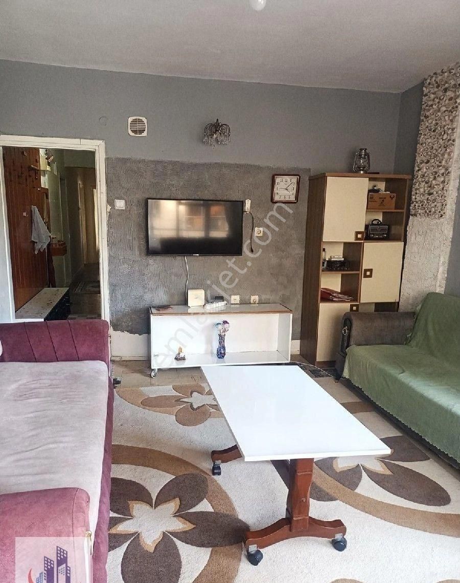 Sinan Mahallesi'nde Satılık Geniş 2+1 Daire - Görsel 2