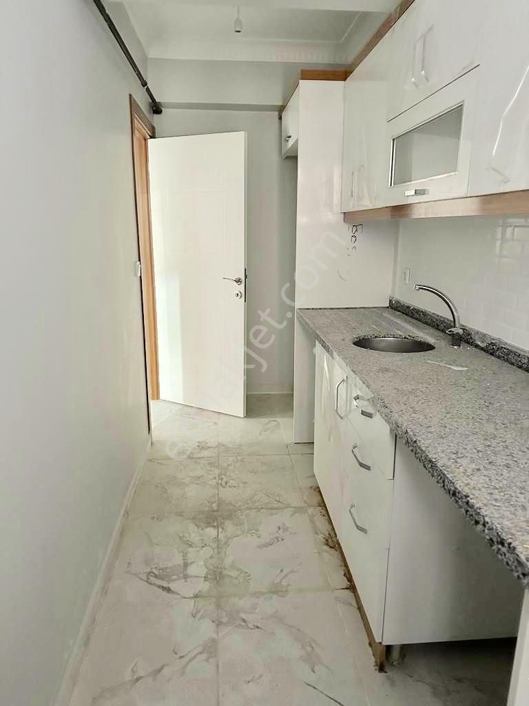 Bahçelievler Yenibosna İtfaye Okul Yanı Satılık 1+1 Yüksek Giriş - Görsel 16