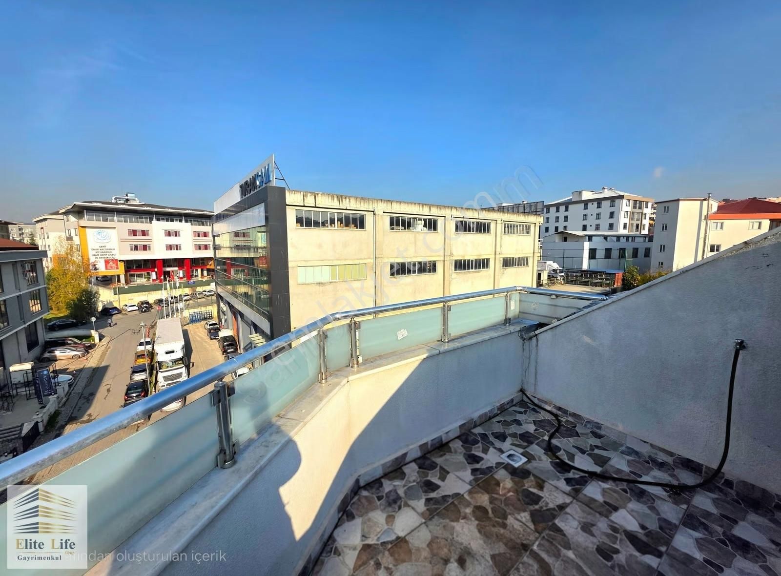 Çekmeköy Mehmet Akif Mahallesinde Merkezi Konumda 4+2 Dubleks - Görsel 13