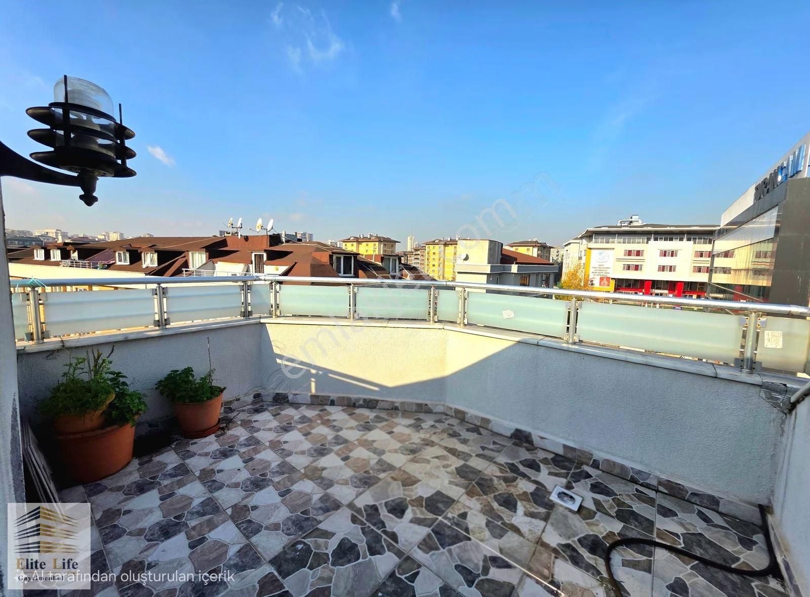 Çekmeköy Mehmet Akif Mahallesinde Merkezi Konumda 4+2 Dubleks - Görsel 15