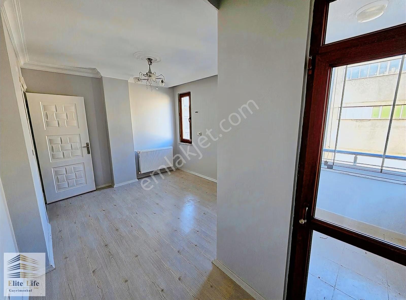 Çekmeköy Mehmet Akif Mahallesinde Merkezi Konumda 4+2 Dubleks - Görsel 14