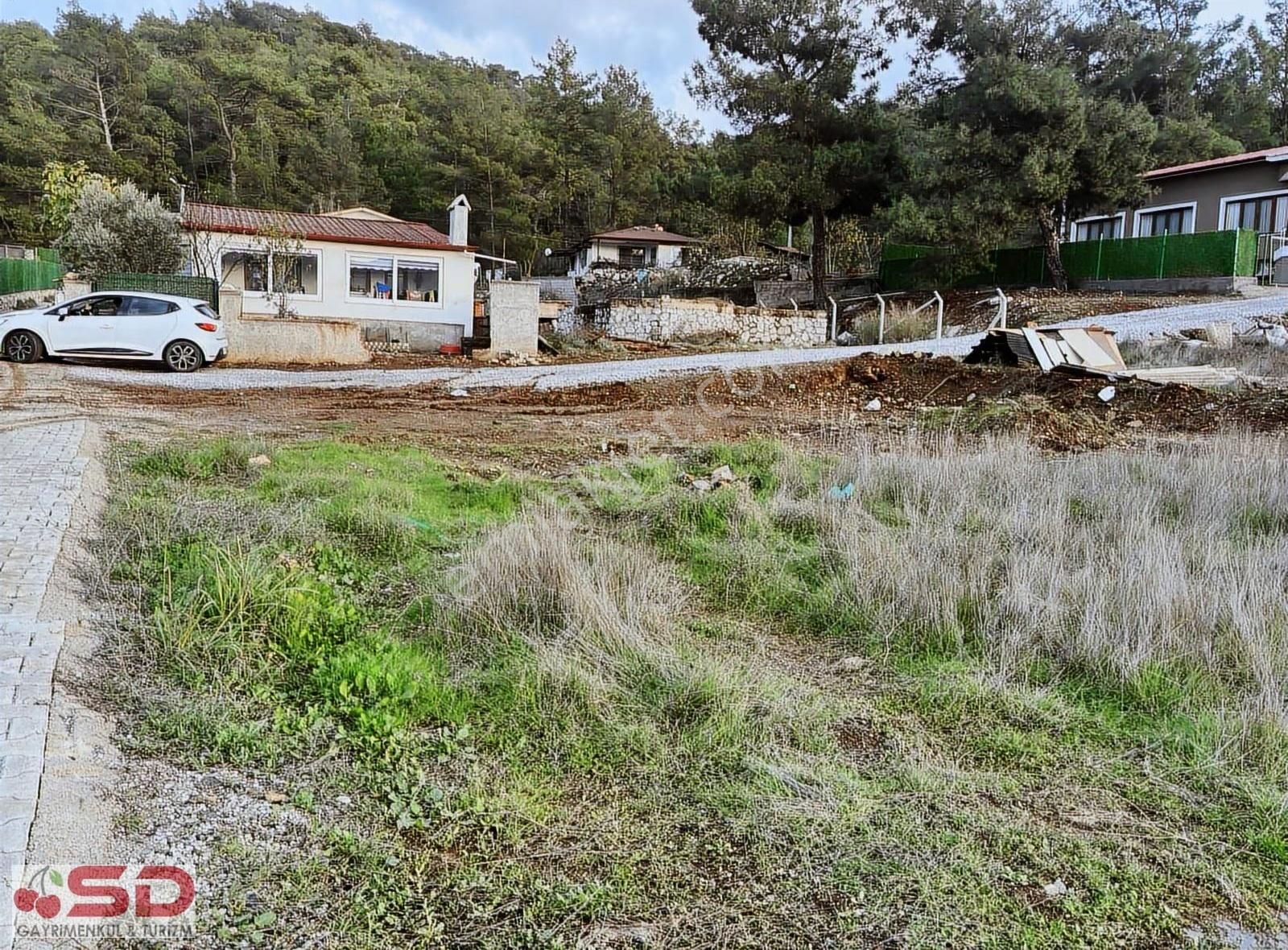 Değirmenyanında 945 M2 Anayola 150 Mt Yola Sıfır İmarlı