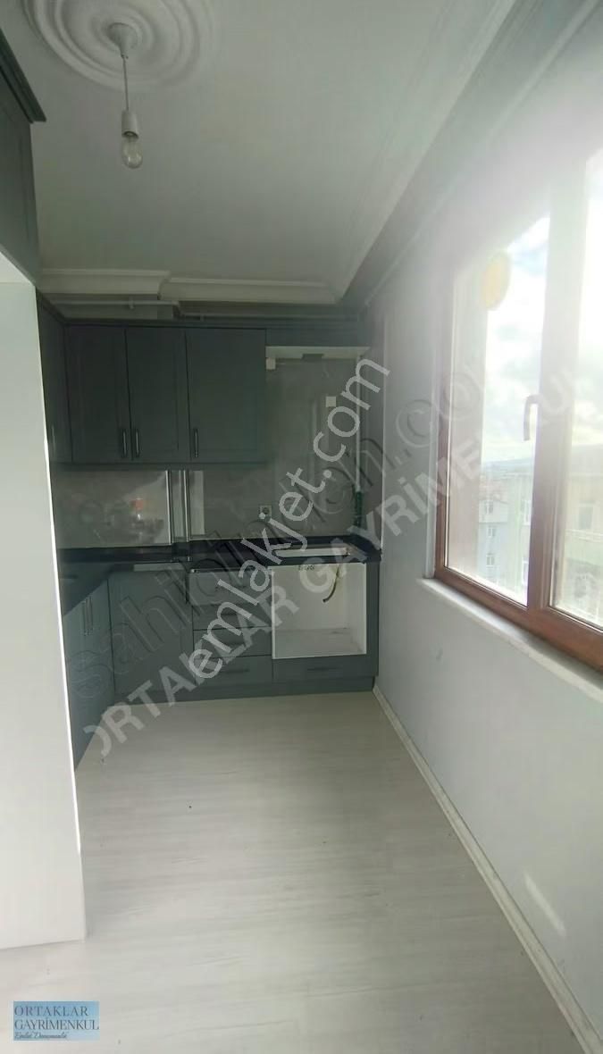Sancaktepe Atatürk Mahallesinde 2+1 Ara Kat Kiralık - Görsel 4