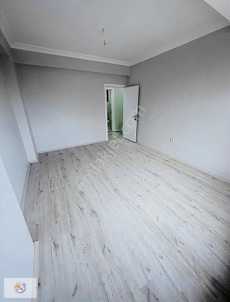 Ana Cadde'ye Paralel Satılık Sıfır 3+1 Daire Ara Katta - Görsel 11