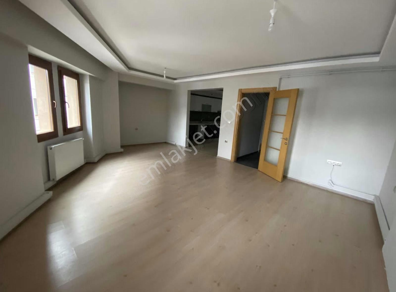 Muğlanın Merkezinde Çarşı Pazara Yürüme Mesafesi Satılık 2+1