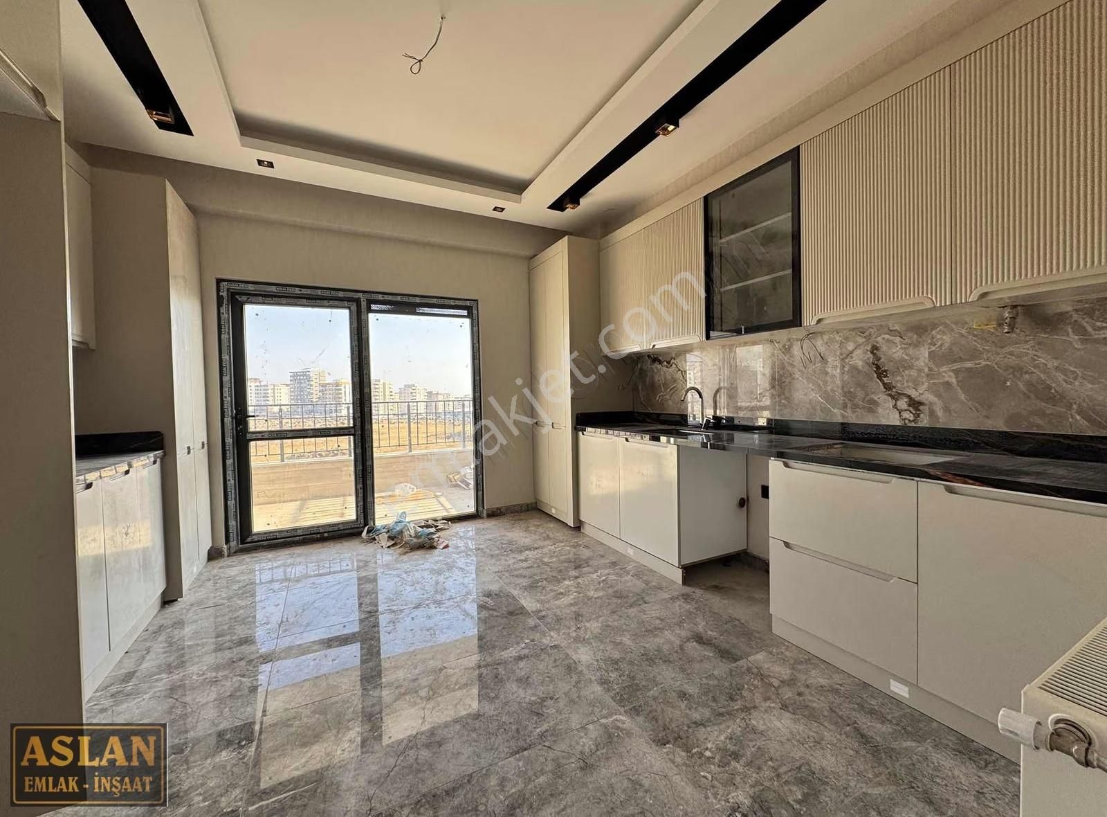 Salih Aslandan Doğukent Ultra Lüks Geniş 3 Oda Daire - Görsel 13
