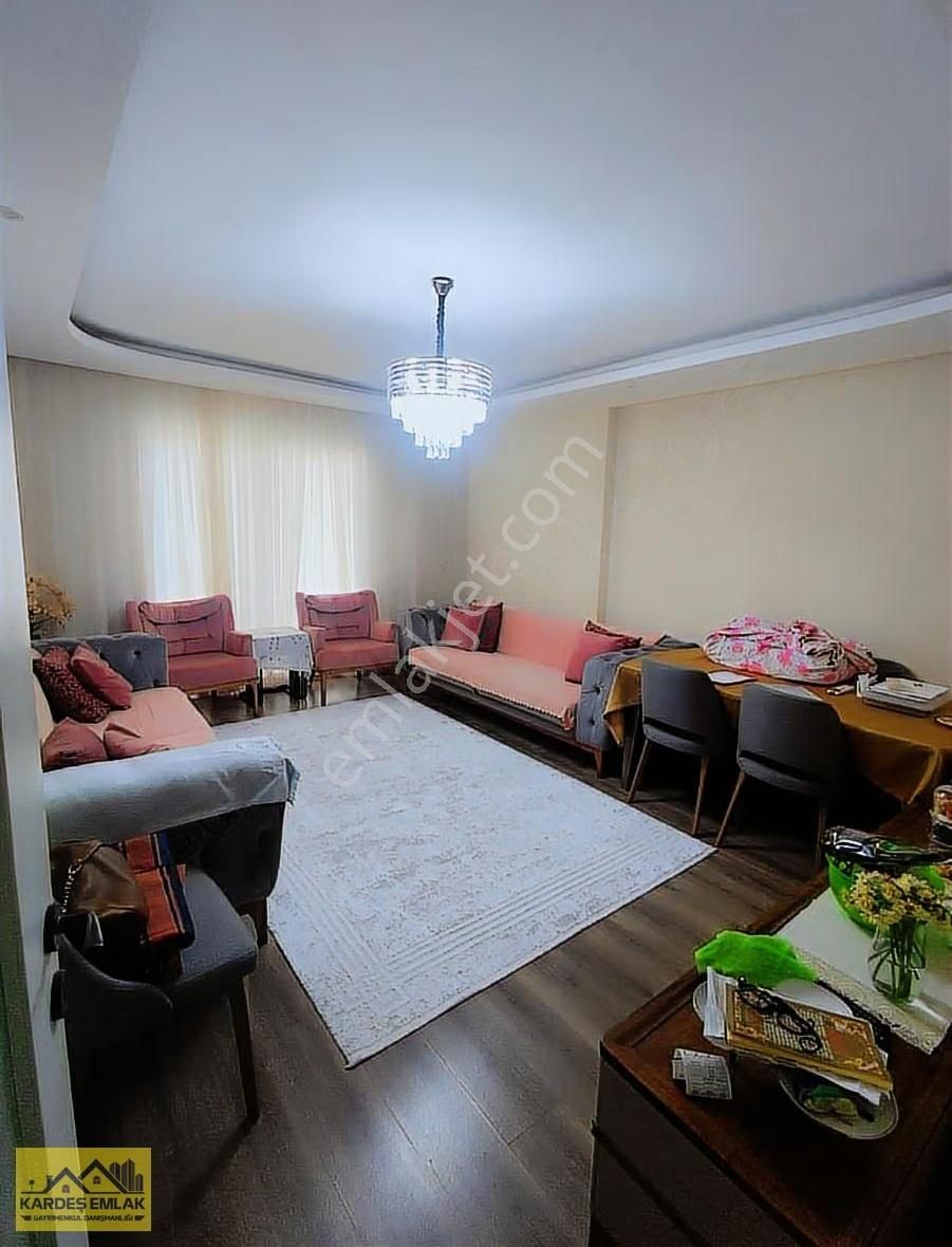 Kardeş Emlak'tan Gültepe Mh'de 3+1 Daire Kapalı Mutfak - Görsel 9