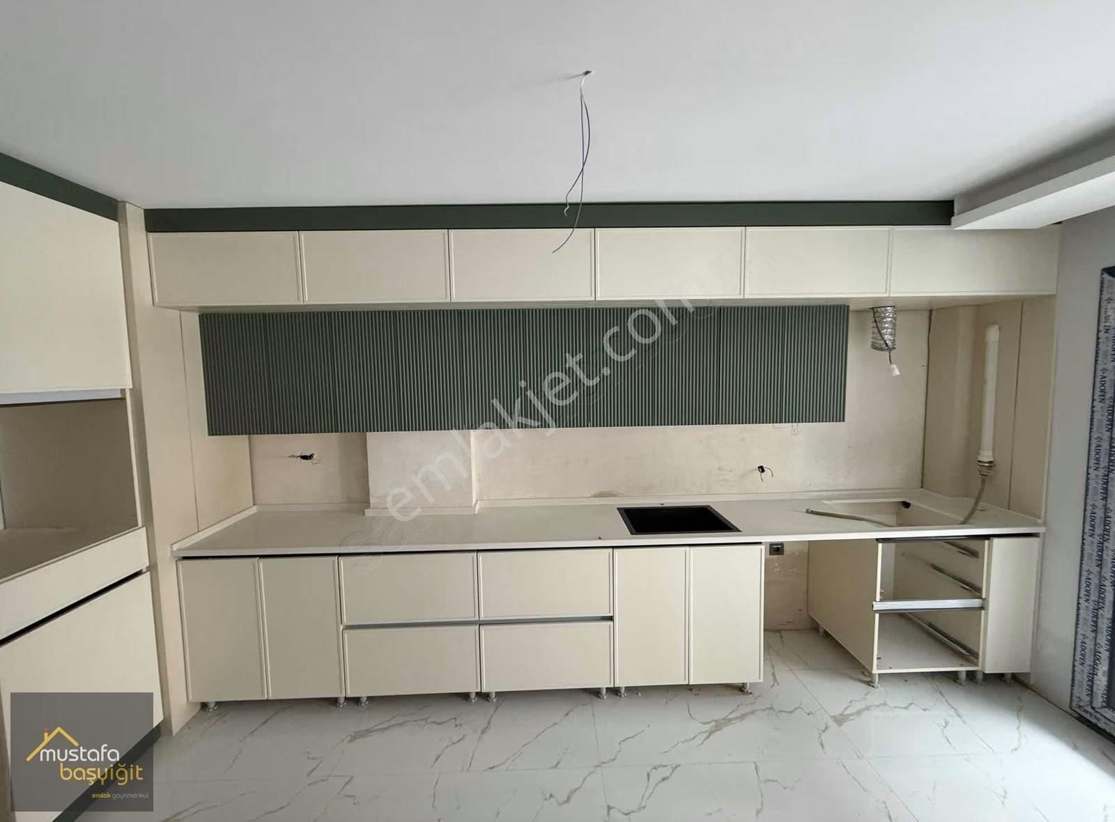 Mustafa Başyığıt Emlaktan Reşatbey Mahallesinde Lüx 3+1 - Görsel 6