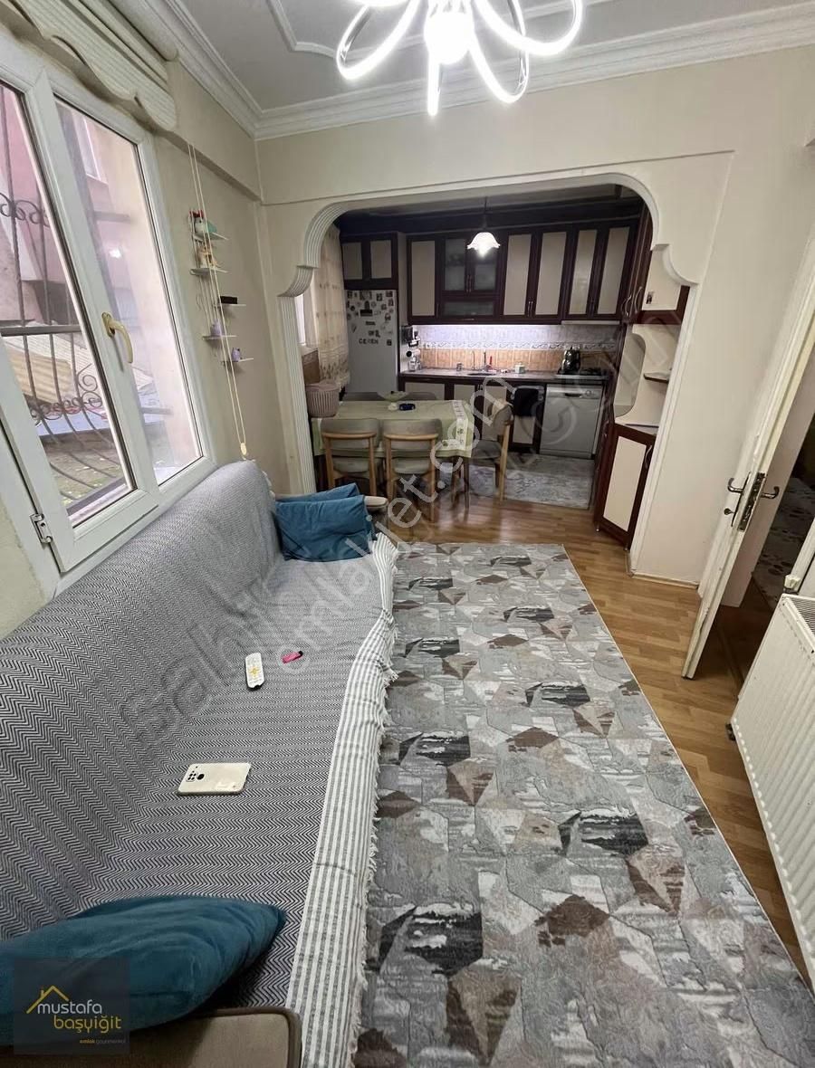 Mustafa Başyiğit Emlaktan Hürriyet Mahallesi Satılık Geniş Daire - Görsel 6