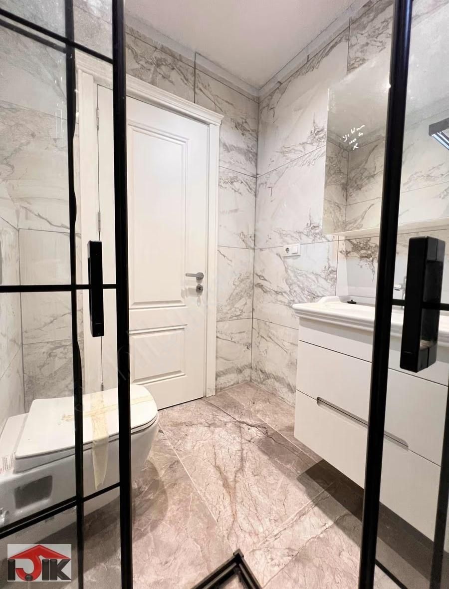 Villalar Bölgesinde Müstakil 380m2 Bahçe - Görsel 19