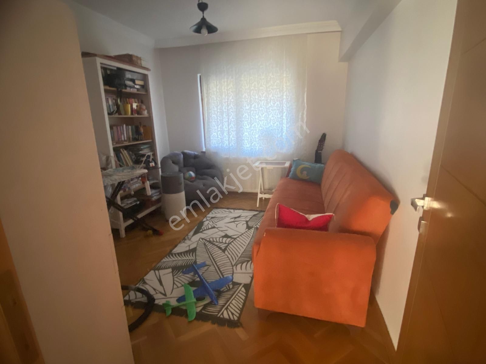 Botanik Metro Durağına 100m. Mesafede Geniş 3+1 Fırsat Dairesi - Görsel 14