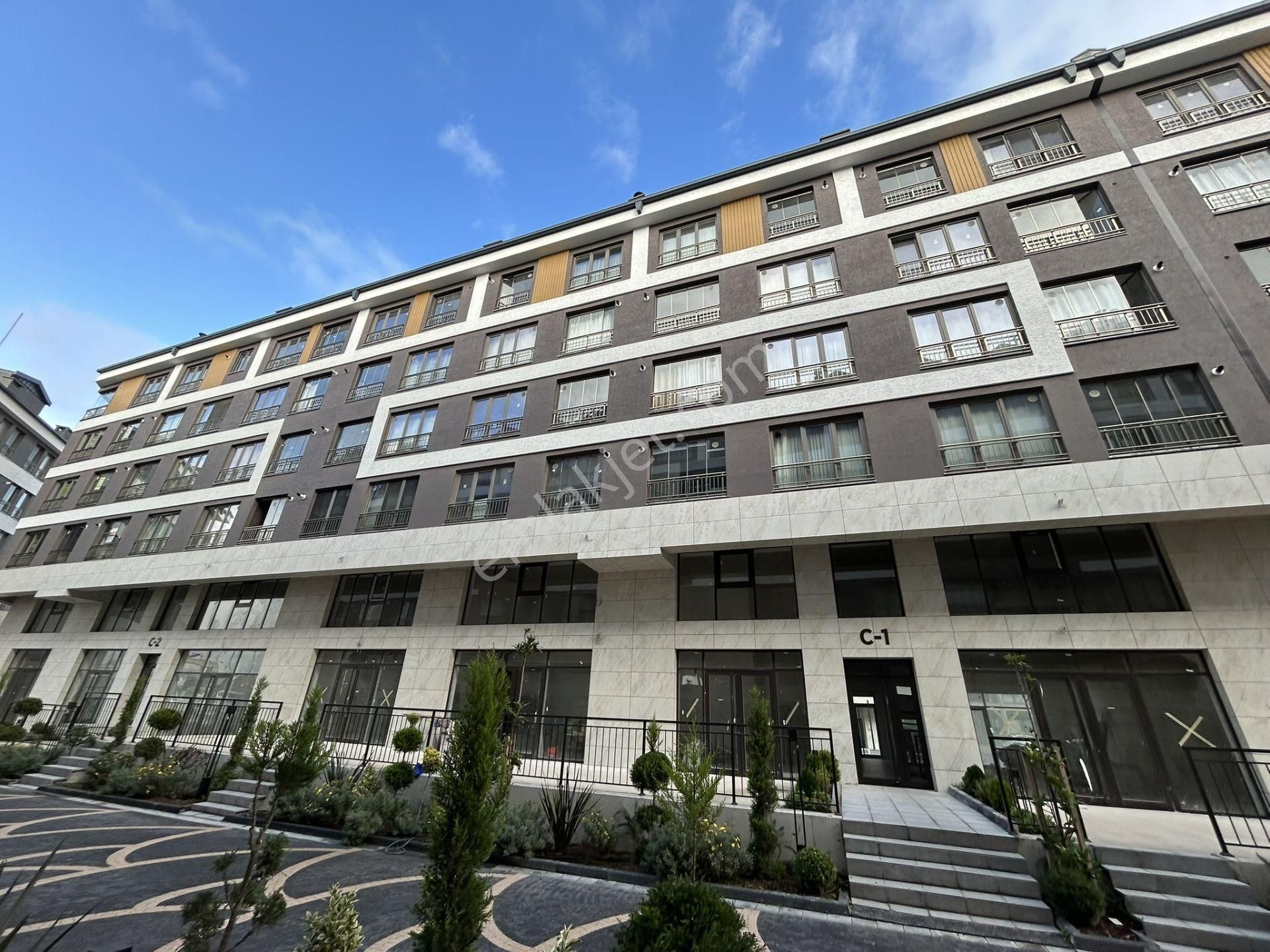 Cd Üzeri, Lüks, Eşyalı, Balkonlu, Klimalı,ara Kat 1+1 Yeni Daire - Görsel 27