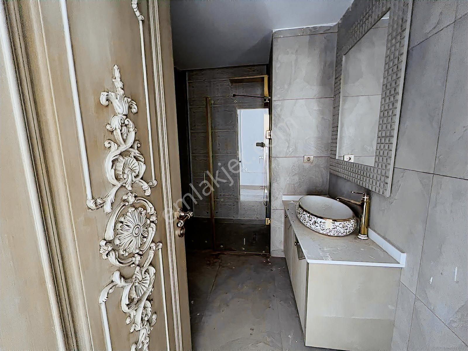 Eski Meztlide Yeni Yaşam Adresi Ceo Milano Rezidans 4+1 - Görsel 24