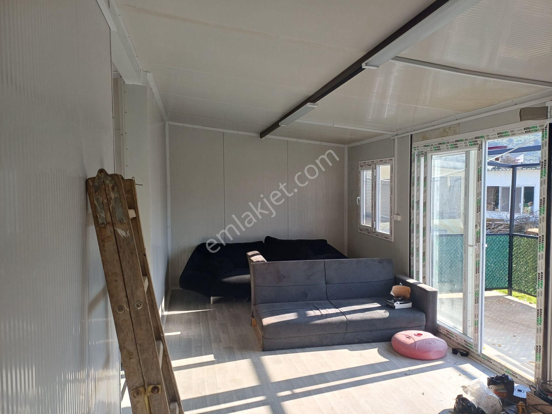 İzmir Menderes Ahmetbeylide 63 M2 Ev Noter Satışlı Denize 200 M Mesafede - Görsel 3