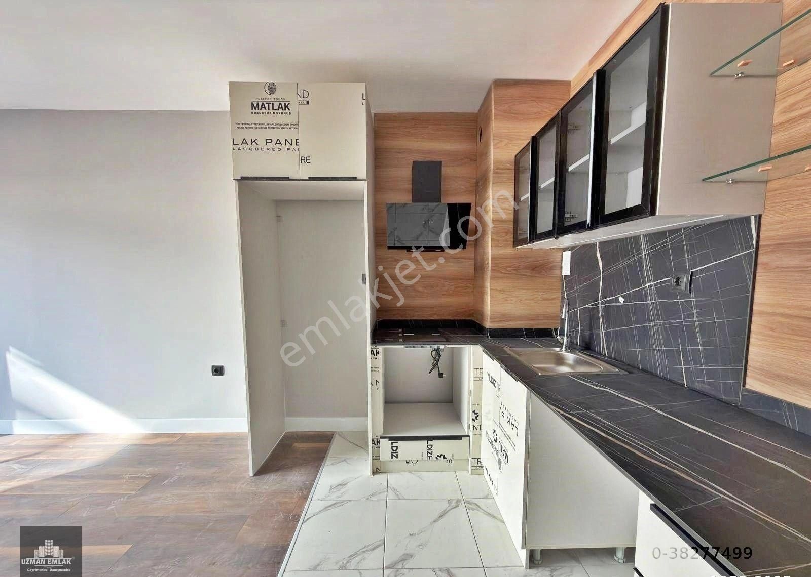 Akağ Suit'te Yerden Isıtmalı Ara Kat Oturuma Hazır 1+1 Kiralık - Görsel 14