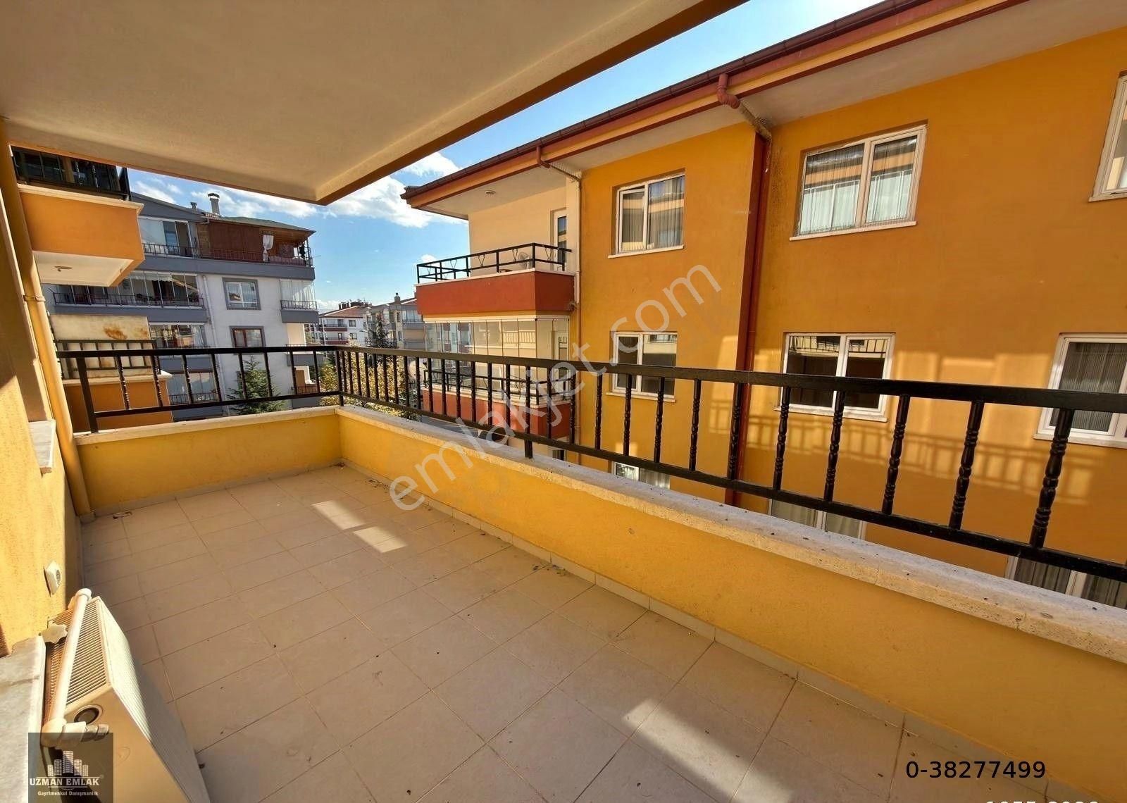 Doğukent Caddesin Ara Kat Cepheleri Açık Uygun 3+1 Kiralık Daire - Görsel 18